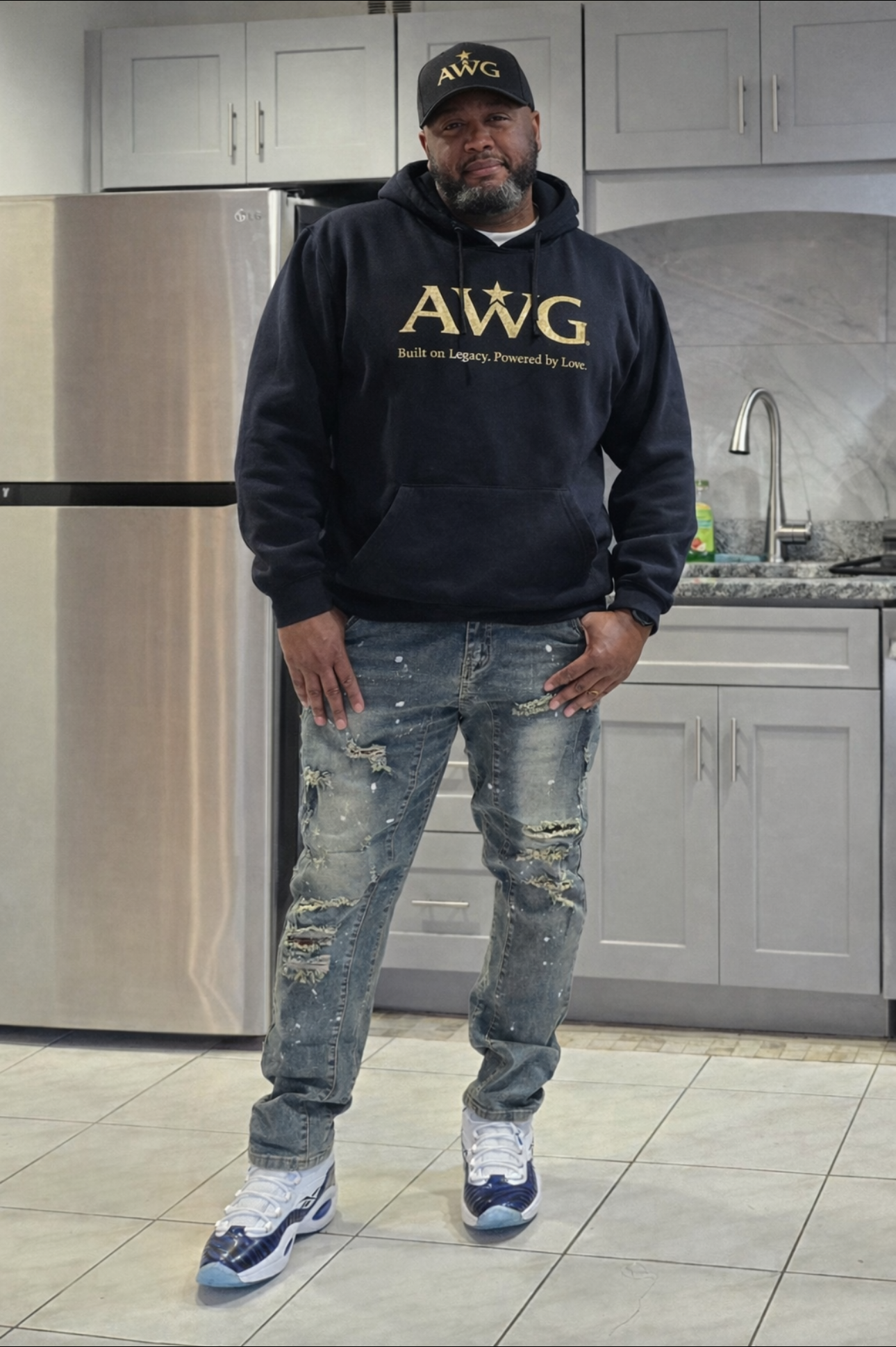 AWG Signature Sweat Shirt (Men's)